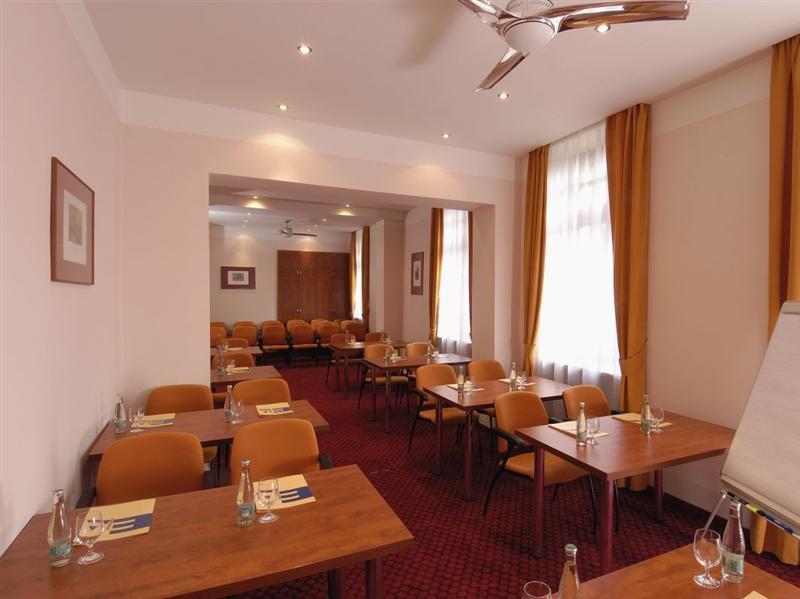 Hotel Selsky Dvur - Bohemian Village Courtyard Prague Ngoại thất bức ảnh